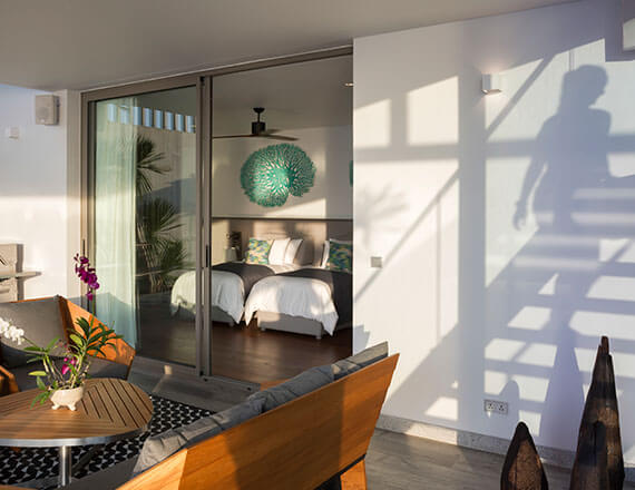 Malaiwana Duplex - Poolside living space