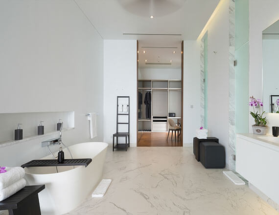 Malaiwana Penthouse - Bathroom style