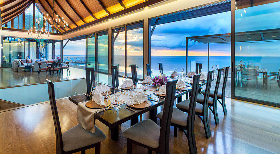 Villa Haleana - The perfect dining setting